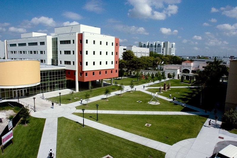 Telkom University Jakarta dan Pendidikan Masa Kini